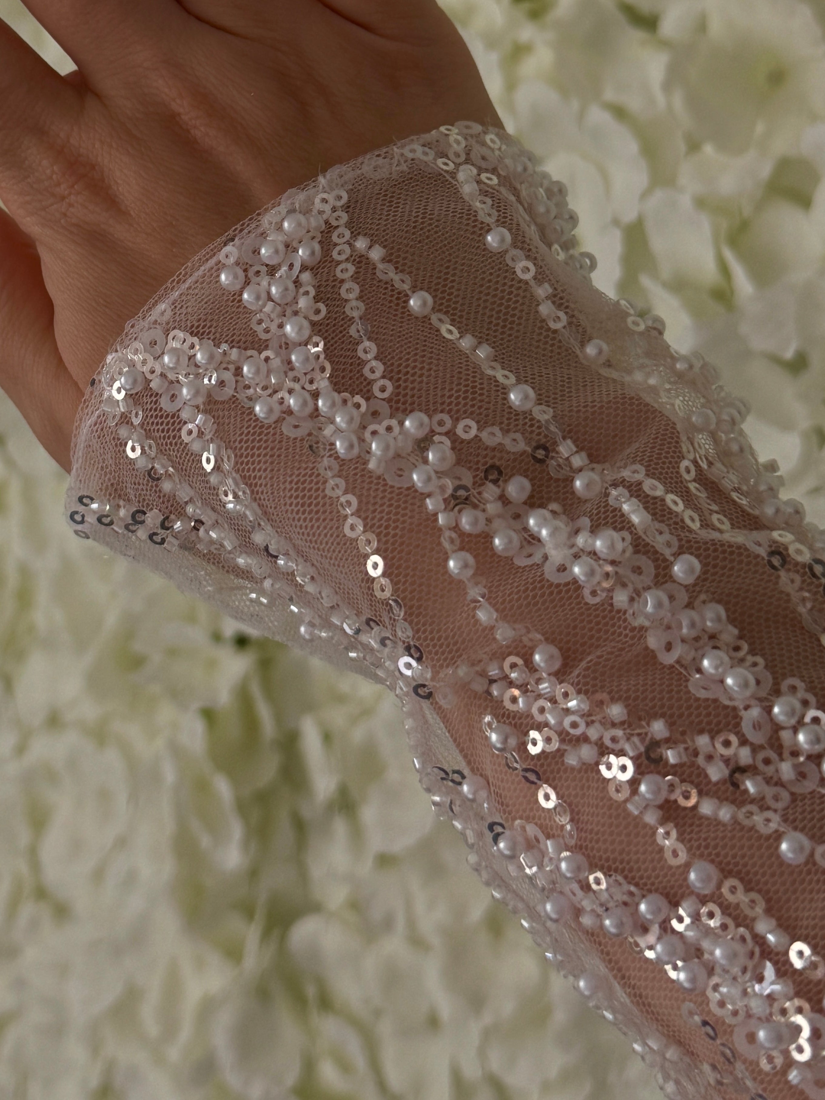 Pearl Beaded Bridal Gloves